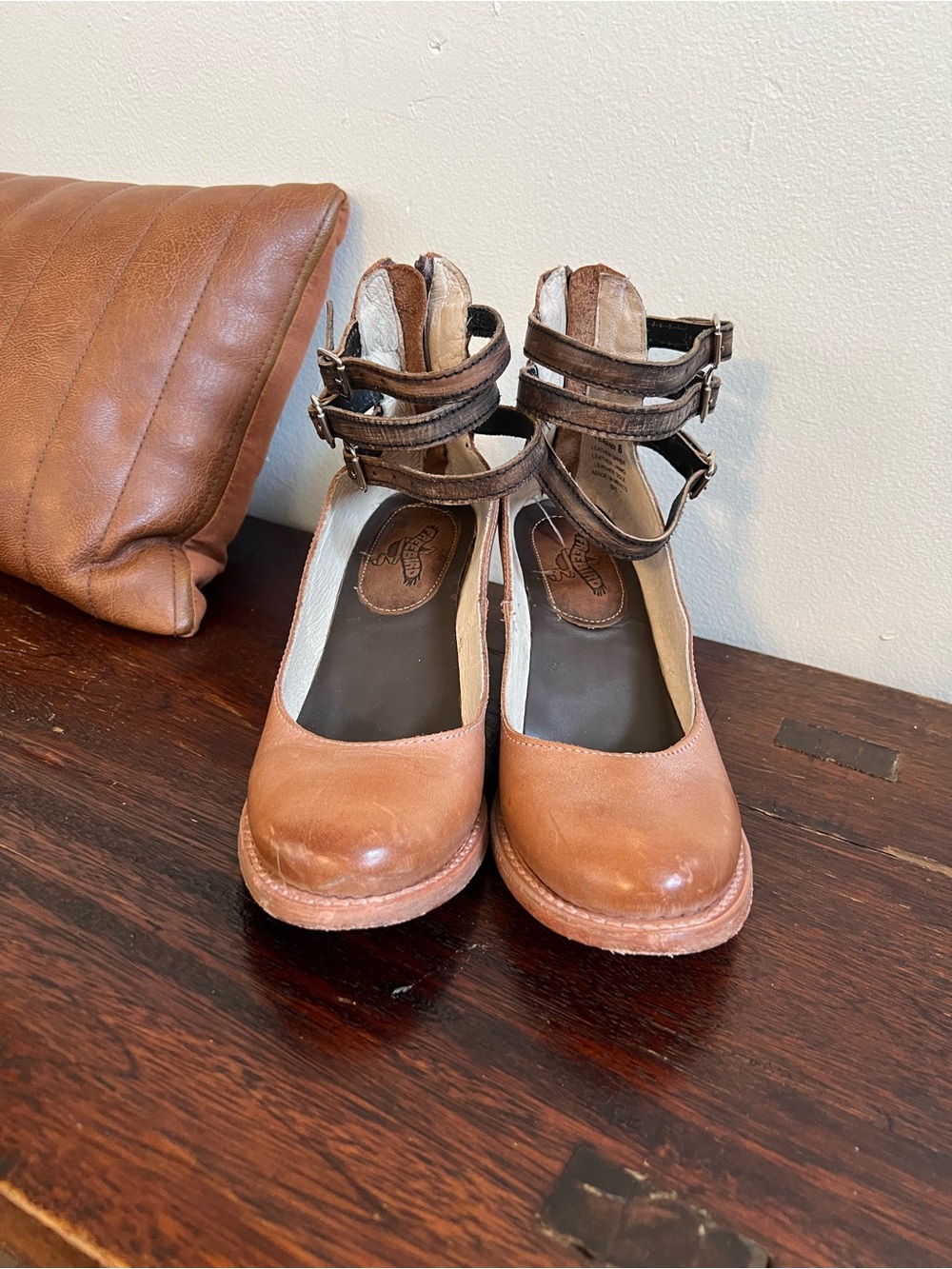 Randi Free Bird Steve Madden Leather Heels Strappy Size 8